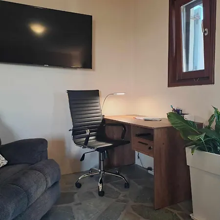 Dorothea Panoramic Nisoi