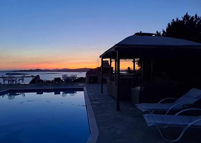 Lägenhet Dorothea Panoramic Nisoi